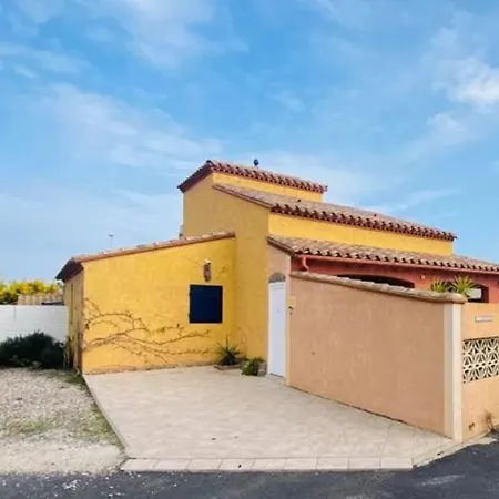 Magnifique Maison Avec Piscine Privee A 300 M D'Une Tres Jolie Plage De Sable Le Barcares Exterior photo