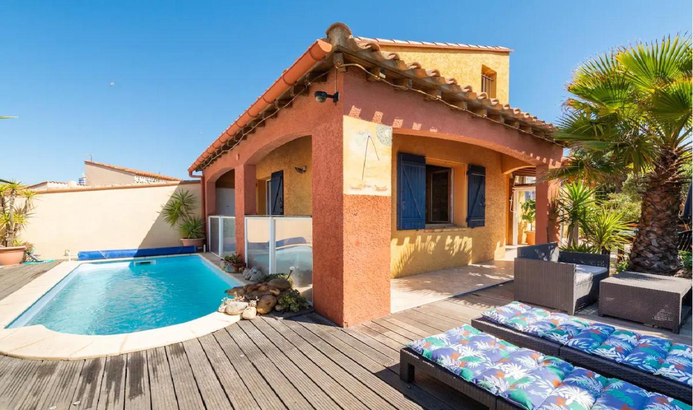Villa Magnifique Maison Avec Piscine Privee A 300 M D'une Tres Jolie De Sable Le Barcarès